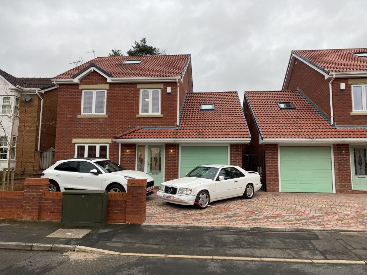 Lottie'S Lott Apartment Stalybridge Exterior photo